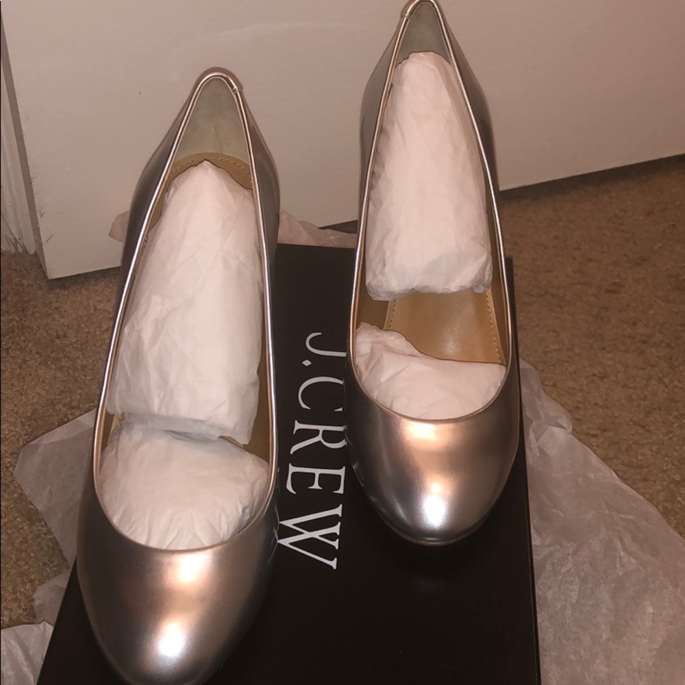 J crew silver pumps